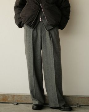 shiun(シウン) ONLINE STORE / TWEED STRAIGHT TROUSERS