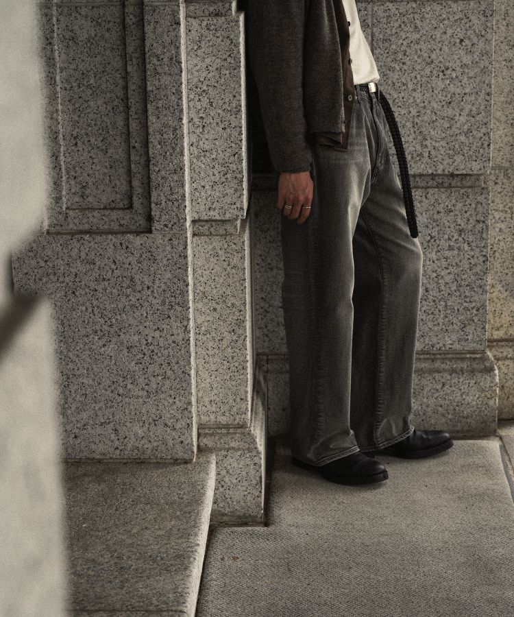 shiun(シウン) ONLINE STORE / FLARE SLUB DENIM PANTS
