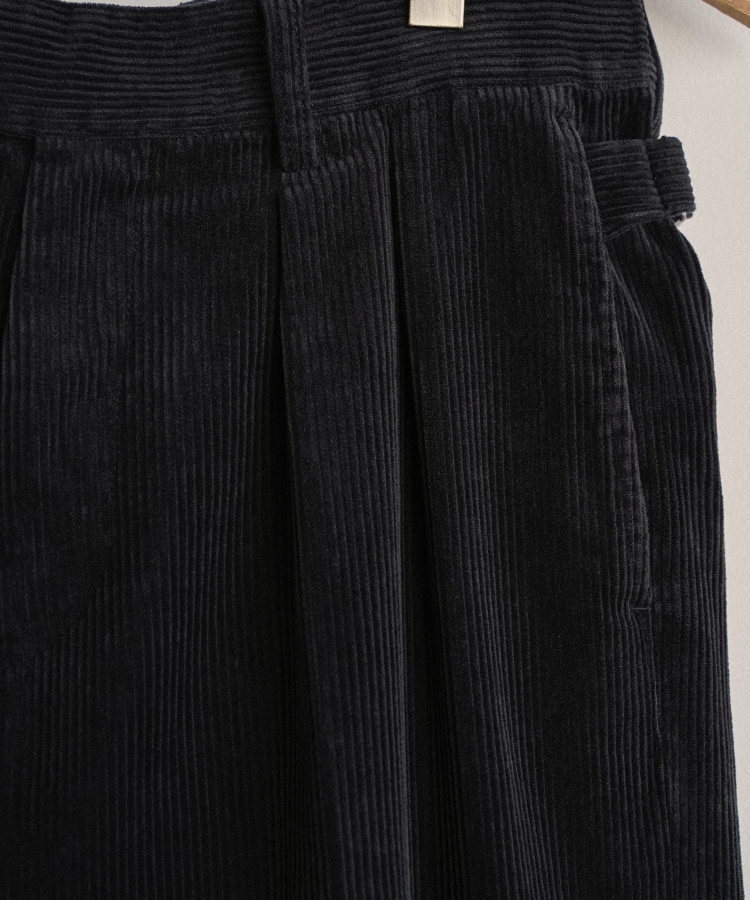 AGED CORDUROY TROUSERS shiun Sサイズ shiun CORDUROY TROUSERS シウン Sサイズ shiun(シウン) ONLINE STORE