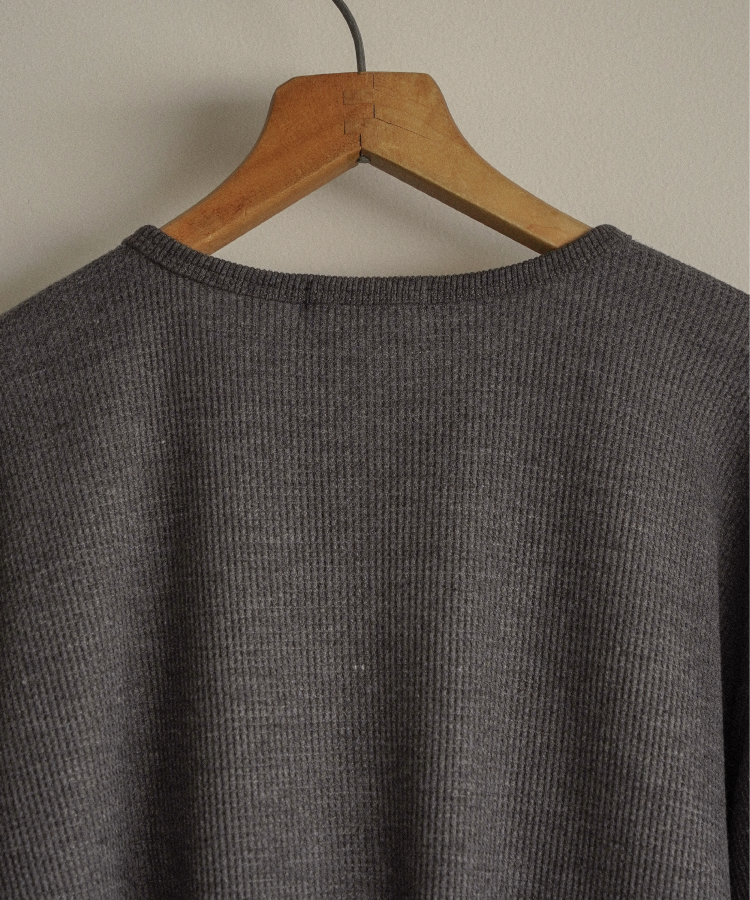 shiun(シウン) ONLINE STORE / WAFFLE HENLEY NECK L/S TEE