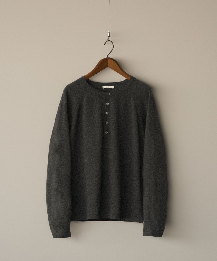 T/C HENLEY NECK KNIT