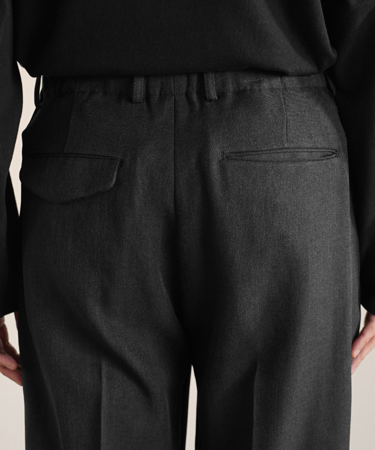 shiun SEMI FLARE TROUSERS ブラック / サイズM shiun(シウン) ONLINE STORE / SEMI FLARE TROUSERS