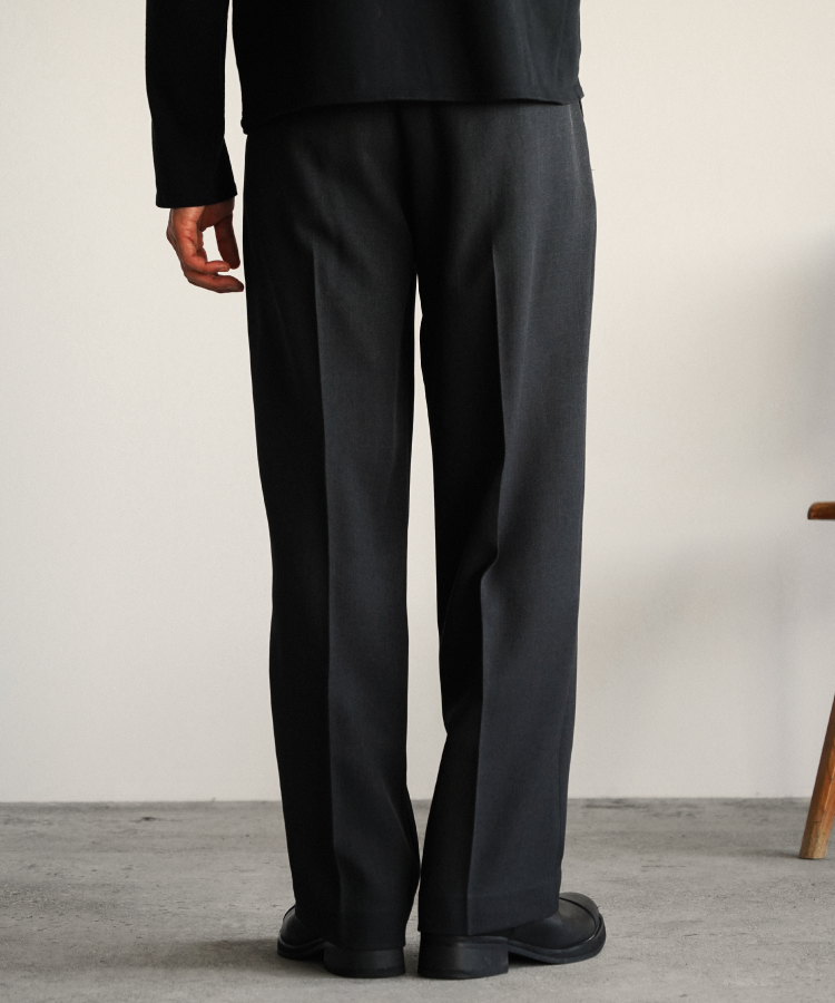 shiun SEMI FLARE TROUSERS ブラック / サイズM shiun(シウン) ONLINE STORE / SEMI FLARE TROUSERS